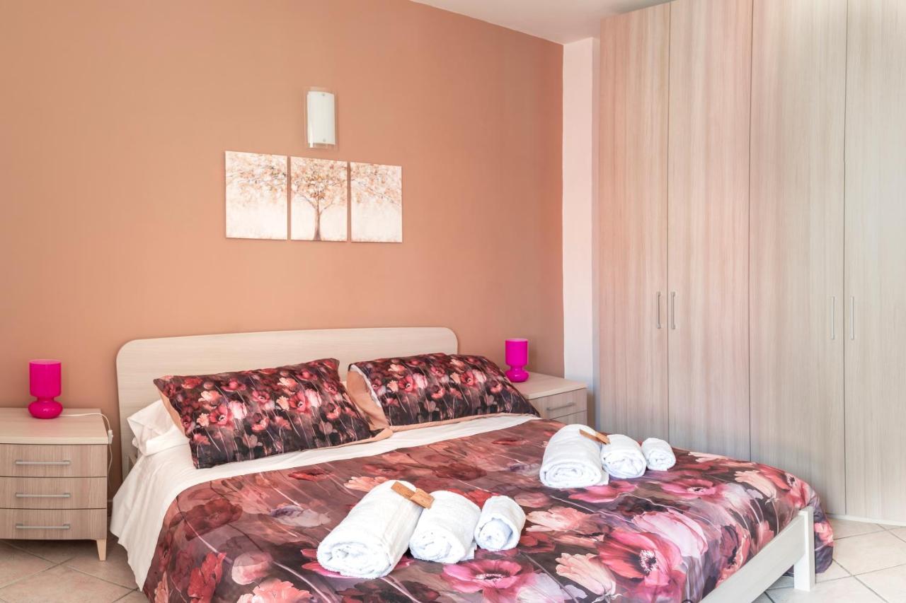 A 2 Passi Da Alba With 6 Beds Διαμέρισμα Rodello Εξωτερικό φωτογραφία