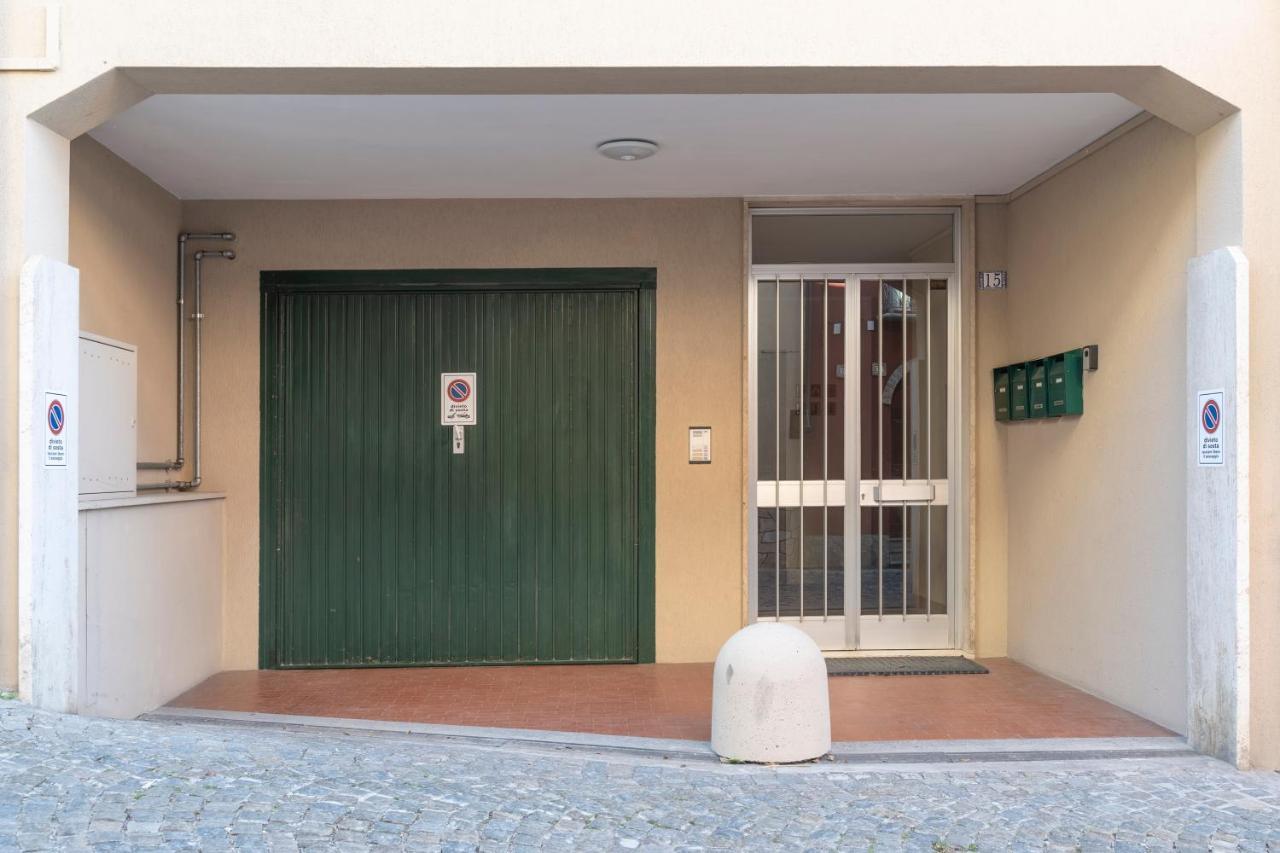 A 2 Passi Da Alba With 6 Beds Διαμέρισμα Rodello Εξωτερικό φωτογραφία